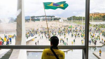 Жаир Болсонару - Джо Байден - Байден пригласил нового президента Бразилии в США на фоне массовых беспорядков в стране - ru.slovoidilo.ua - США - Украина - Вашингтон - Бразилия - Бразилиа