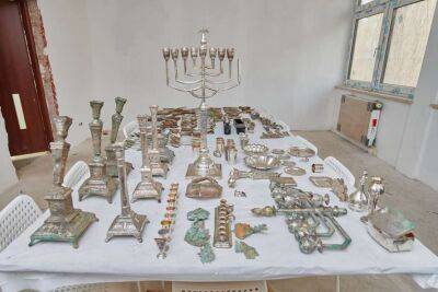 Величезний скарб довоєнних єврейських артефактів, виявлений у Польщі (Фото) - lenta.ua - Украина - Польща