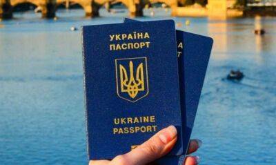Стало відоме місце Україні у глобальному рейтингу привабливості паспортів - lenta.ua - Україна - Росія - Німеччина