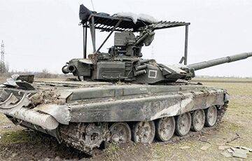 Бойцы ВСУ захватили российский экспортный танк Т-90С - charter97.org - Россия - Украина - Белоруссия - Туркмения - Вьетнам - Алжир - Херсонская обл. - Kherson
