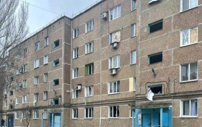 Росіяни масовано обстріляли Курахове: є руйнування та поранений - rbc.ua - Украина - Україна