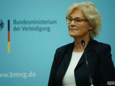 Кристина Ламбрехт - Министр обороны Германии уходит в отставку – Bild - gordonua.com - Россия - Украина - Германия