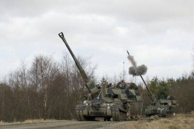 Британія планує передати Україні танки Challenger, САУ AS90 та гелікоптери Apache - vchaspik.ua - Украина - Україна - Англія