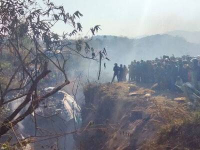 В Непале потерпел крушение пассажирский самолет: известно о 40 погибших - unn.com.ua - Украина - Киев - Чехия - Непал - Катманду