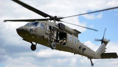 Австралия потратит почти $2 миллиарда на десятки новых вертолетов для армии - ukrinform.ru - США - Украина - Австралия - county Black Hawk - Reuters