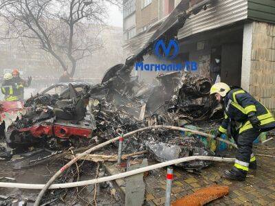 В результате падения вертолета в Броварах погибло руководство МВД. Известно о 16 погибших, из них двое детей – полиция - gordonua.com - Украина - Гсчс