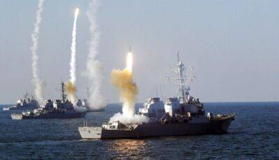 В Черном море россия держит шесть носителей «Калибров», общий залп – 44 ракеты - ukrinform.ru - Украина - Керчь - Черное Море - Азовское Море
