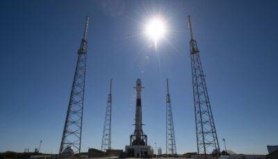 SpaceX в среду запустит на орбиту новый спутник GPS для ВВС США - ukrinform.ru - США - Украина - шт.Флорида
