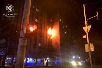 У Львові сталася пожежа у житловому будинку: пожежники врятували 60 людей - lenta.ua - Украина - місто Львів