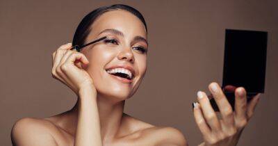 Визажист назвала популярный прием макияжа, который визуально придает женщинам возраст - focus.ua - Украина