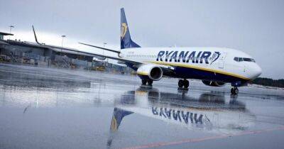 Летевший из Польши самолет Ryanair сообщил о бомбе на борту: пришлось подключать F-16 - focus.ua - США - Украина - Польша - Афины - Греция - Ирландия