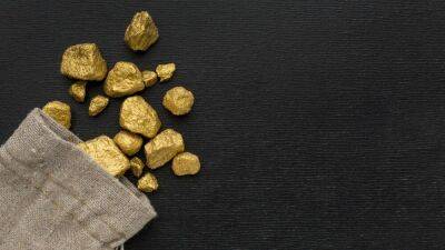 Владимир Чернов - Эксперты прогнозируют стоимость золота в $2 000 за унцию на 2023 год - smartmoney.one - США