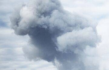 «Очень много дыма и взрывов»: атакована авиабаза РФ в Бердянске - charter97.org - Россия - Белоруссия - Запорожье - Бердянск