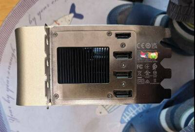 TITAN ADA возвращается: видеокарта NVIDIA RTX 4090 Ti с вертикальным расположением платы потребляет 800 Вт и занимает четыре слота – утечка - itc.ua - Украина - Луганск