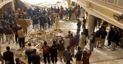 Теракт в Пакистане: количество погибших выросло до 59, — СМИ (фото) - focus.ua - Украина - Афганистан - Пакистан - Талибан