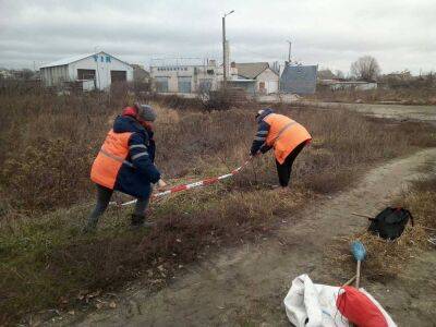 В городе на Харьковщине дворники нашли мины на остановке транспорта - objectiv.tv - Гсчс