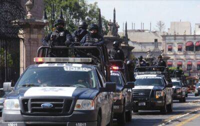 У Мексиці мафія намагалася відбити затриманого поліцією наркобарона: десятки загиблих - rbc.ua - США - Мексика - Україна - Reuters