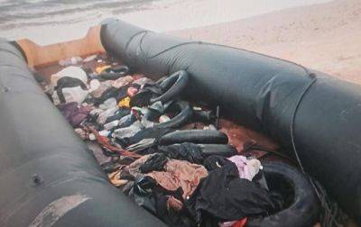 В Израиле на берег выбросило пустую лодку мигрантов - korrespondent.net - Украина - Италия - Израиль - Болгария - Тунис - Сомали - Нетания