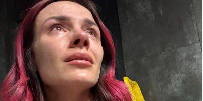 «Это ок быть не ок». MamaRika показала свое фото в слезах и рассказала об эмоциональной нестабильности - nv.ua - Украина