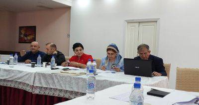 Ольга Маджлиси - В Худжанде обсудили проект нового Закона «О СМИ» - dialog.tj - Таджикистан