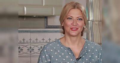 Татьяна Литвинова - Ленивый творожно-кефирный пирог «Гармошка» от Татьяны Литвиновой — «невероятно нежный, сочный, ароматный» (видео) - fakty.ua - Украина