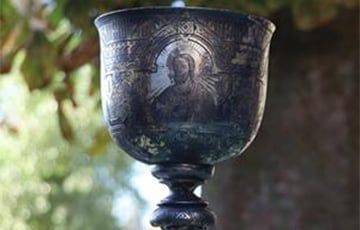 Алексей Степанов - В полоцкой реке нашли церковную серебряную чашу XIX века - charter97.org - Белоруссия - Полоцк
