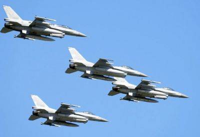 Украинские пилоты на следующей неделе должны начать обучение на F-16 в Аризоне - СМИ - unn.com.ua - США - Украина - Киев - Техас - Бельгия - Дания - Голландия - Брюссель - шт. Аризона