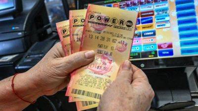 Житель Калифорнии выиграл рекордный джекпот в лотерее Powerball — $1,76 млрд - minfin.com.ua - США - Украина - шт. Калифорния