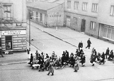 Ровно 82 года назад началась депортация евреев из Праги. Сегодня пройдет акция памяти - vinegret.cz - Израиль - Польша - Чехия - Прага