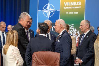 Служба госзакупок Литвы выявила нарушения в подготовке к саммиту НАТО - obzor.lt - Литва - Вильнюс