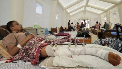 Перегруженные больницы сектора Газа готовятся к работе без света - ru.euronews.com - Израиль - Египет