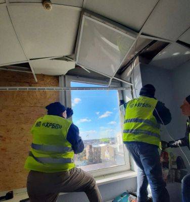 В Харькове более 1,5 тыс. окон установили в пострадавших зданиях от удара 6.10 - objectiv.tv - Харьков