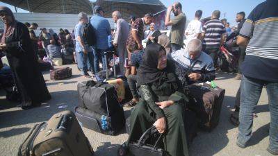 Абдель Фаттах - Олафом Шольцем - Египет официально отказался принимать беженцев из сектора Газа - svoboda.org - Израиль - Египет - Германия