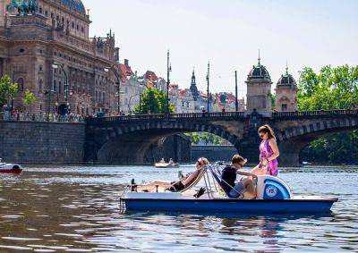 Здравствуй, октябрь: в Чехию идет потепление до +29°C - vinegret.cz - Чехия