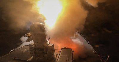 Залпы ракет RIM-66M: эсминец USS Carney перехватил летевшие на Израиль дроны (фото) - focus.ua - США - Украина - Израиль - Иран - Йемен