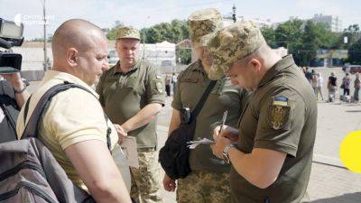 Ростислав Кравец - Мобилизация в Украине – юрист рассказал, как ТЦК охотятся на невнимательных граждан - apostrophe.ua - Украина