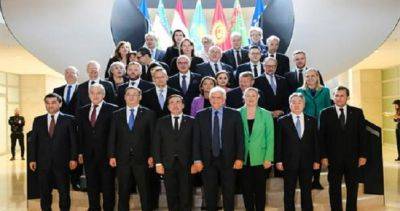 Жозеп Боррель - Рашид Мередов - Страны Центральной Азии пообещали Евросоюзу не допустить обхода антироссийских санкций - dialog.tj - Казахстан - Узбекистан - Киргизия - Таджикистан - Туркмения - Люксембург - Ес