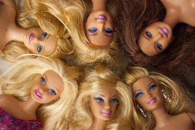 Уолл-Стрит теряет интерес к электромобилям, а продажи кукол Барби выросли: что нужно знать утром - minfin.com.ua - Южная Корея - США - Украина - Япония - Shanghai