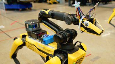 Boston Dynamics научила своего робота-собаку разговаривать с помощью ChatGPT — он уже проводит экскурсии и декламирует хайку - itc.ua - Украина - Boston