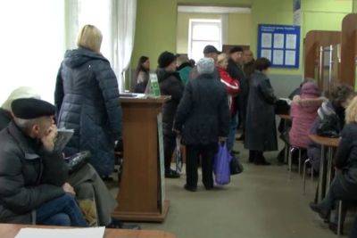 Пенсии в Украине в октябре: в ПФУ назвали суммы, однако украинцы жалуются на проблемы - politeka.net - Россия - Украина