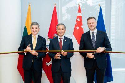 Габриэлюс Ландсбергис - В Сингапуре было открыто посольство Литвы - obzor.lt - Южная Корея - Австралия - Литва - Вильнюс - Индия - Тайвань - Сингапур - Республика Сингапур - Посольство