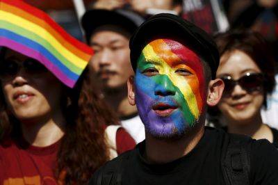 Япония объявляет стерилизацию трансгендерных лиц незаконной - obzor.lt - Япония