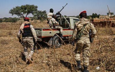 Мохамед Базум - В Нигере джихадисты убили почти 30 военных - korrespondent.net - Украина - Мали - Нигер - Нападение
