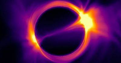 Ученые обнаружили важное свойство центральной черной дыры в Млечном Пути: она не просто вращается - focus.ua - Украина