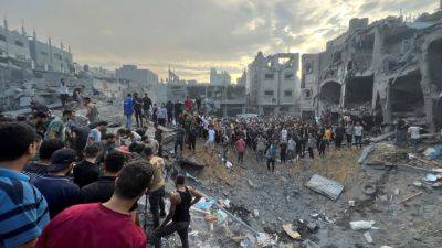 Даниэль Хагари - В лагере Джабалия на севере Газа десятки жителей стали жертвами ударов - svoboda.org - Израиль