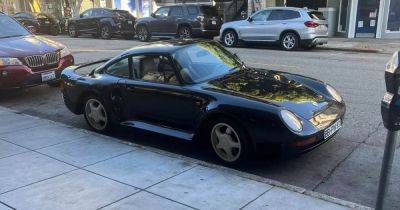 Porsche - Редчайший суперкар Porsche за $2 миллиона бросили прямо на улице (фото) - focus.ua - Украина - Япония - Париж - Сан-Франциско