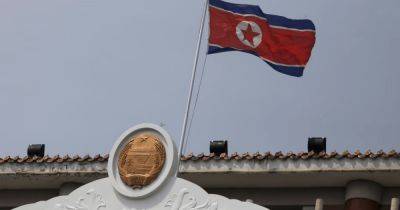 Северная Корея закрывает свои диппредставительства по всему миру, — Reuters - focus.ua - Южная Корея - Украина - КНДР - Гонконг - Испания - Пхеньян - Чад