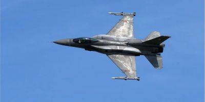 Юрий Игнат - Украинские пилоты уже учатся летать на истребителях F-16 в небе — Воздушные силы - nv.ua - Украина