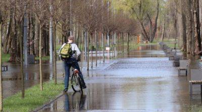 В Киеве зафиксировали подтопление из-за непогоды - ru.slovoidilo.ua - Украина - Киев - Киевская обл.