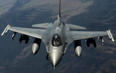 Дэвид Петреус - Эксдиректор ЦРУ спрогнозировал, когда Украина может получить F-16 - korrespondent.net - Россия - США - Украина - Англия